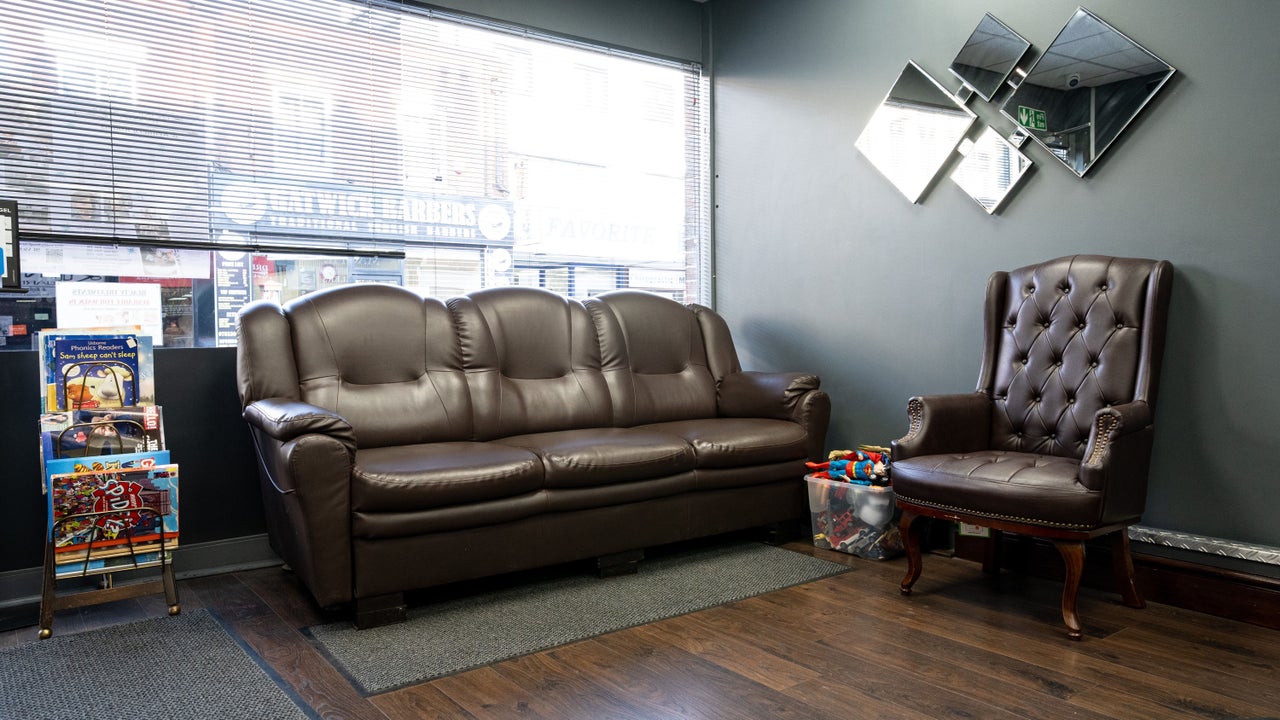 5a6ef35d-394a-457f-983f-3c844cf9b542-haircutscutsnclippersbarbers-gb-england-horley-fresha-2606527