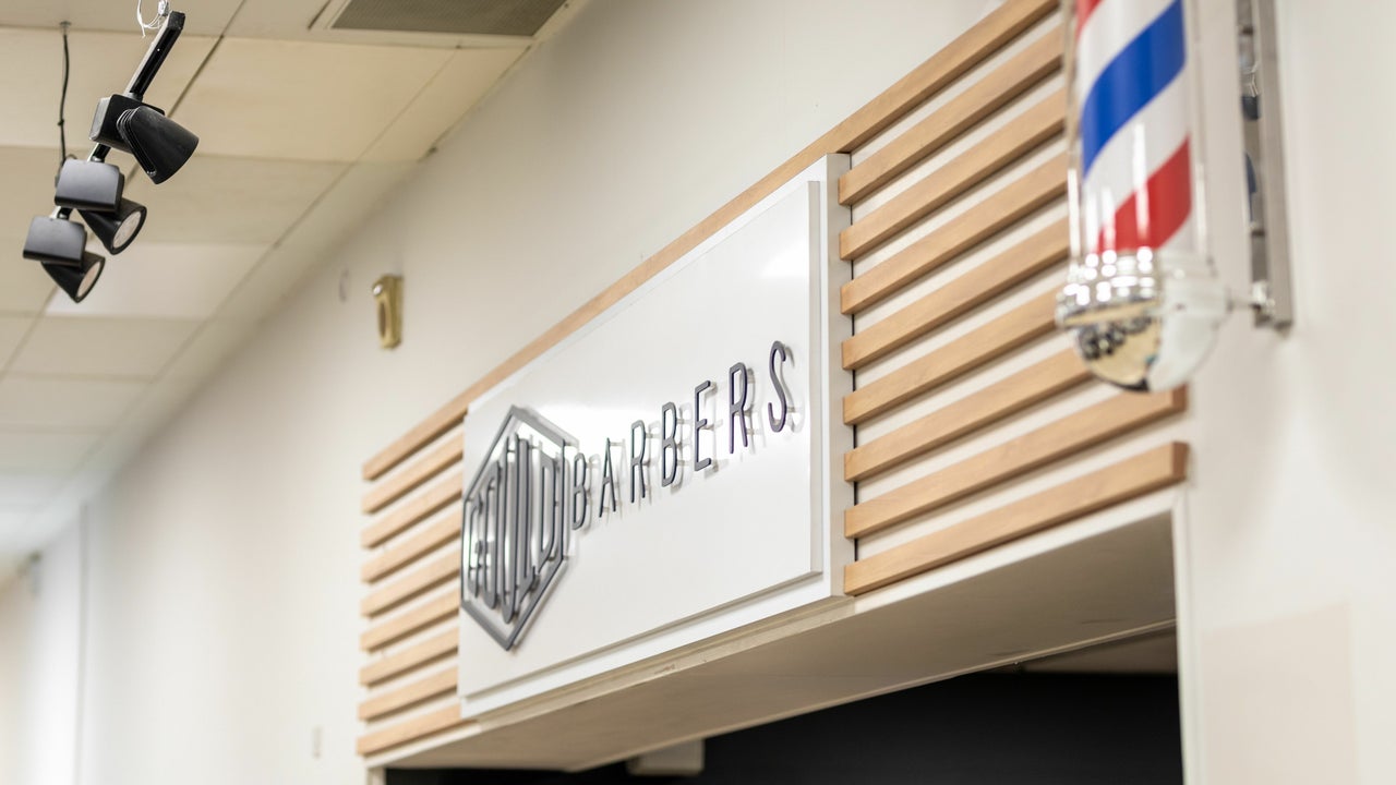 5a8decd6-6d4c-4d77-b390-f8bd5b36c4f7-gouldbarbersgatwickhorley-gb-england-england-fresha-1290814