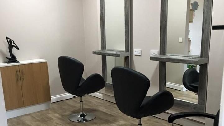 5ae5b5d9-53f0-40b5-9b31-5008be784761-6930301