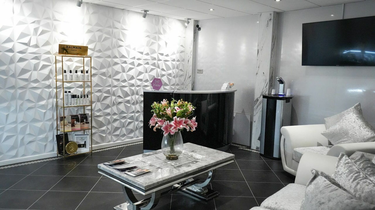 5fa7727d-b1c8-4ec3-8b47-a9573b1cdf6f-2710364