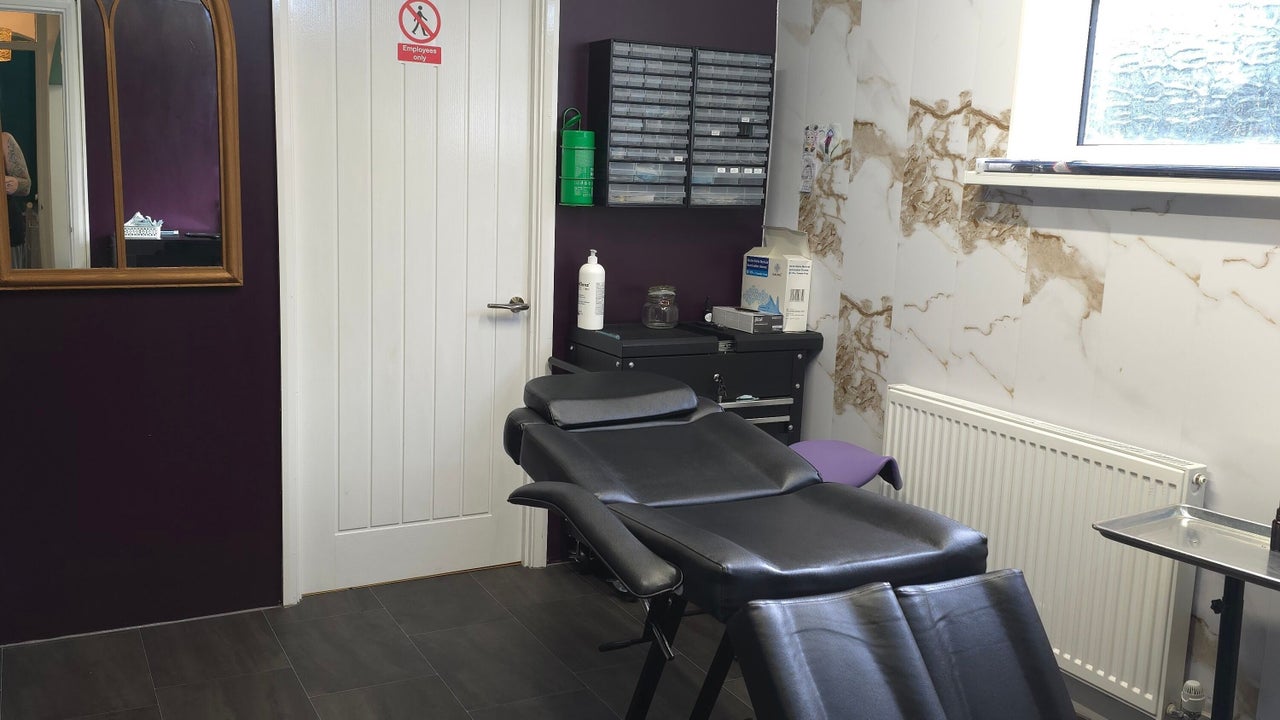 5ff5e22d-56d2-4347-860c-9ccc0a88e430-labyrinthpiercingboutique-gb-england-grimsby-fresha-6129512