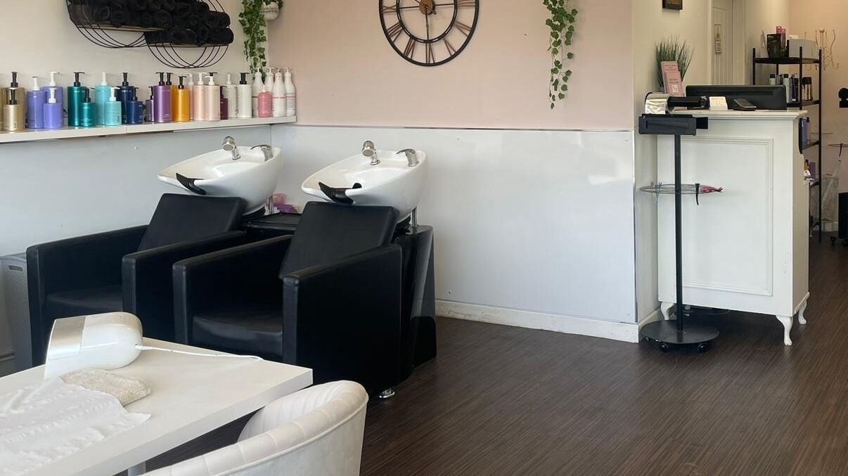 67d9f355-2371-4a6b-9435-278bb20ad9aa-blisshairbeautyloungeholland-on-sea-gb-england-holland-on-sea-essex-fresha-1393182