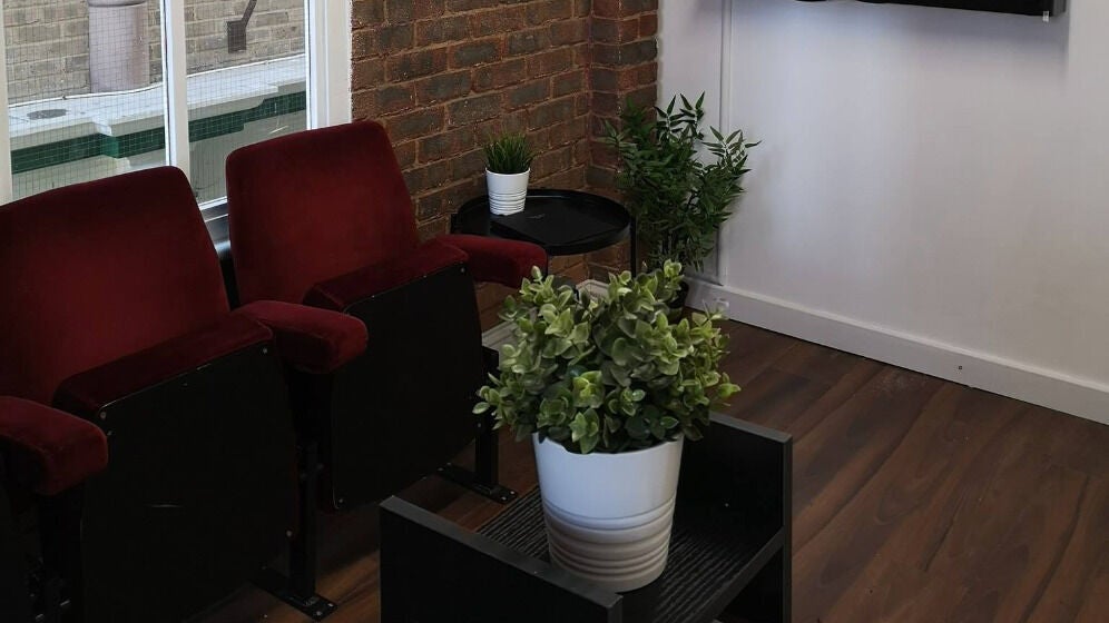 691d50c0-47d4-4550-9a54-676c79ebb892-arcadeeightpiercing-gb-england-newportpagnell-fresha-9680678