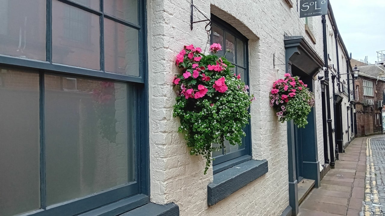 6fab7eb9-d105-49b2-9d8e-ce94ca99e96a-beautyatsolo-gb-england-carlisle-fresha-5012871