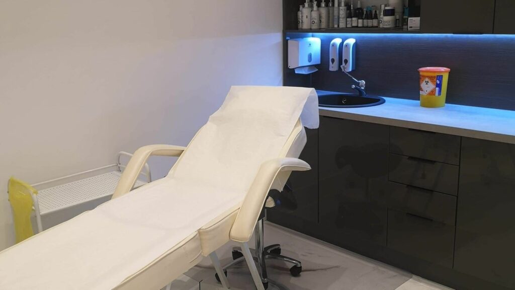 6fbc2a8f-6862-4f6e-8f49-c385a543e006-2569166