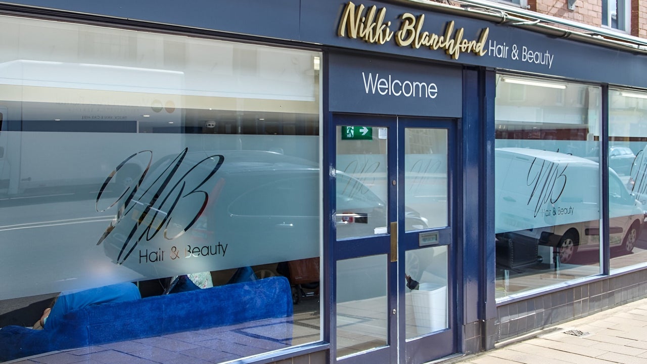 704f9956-18f1-4213-8f64-8d530ed82a4a-nikkiblanchfordhairbeauty-gb-england-crediton-fresha-5438012