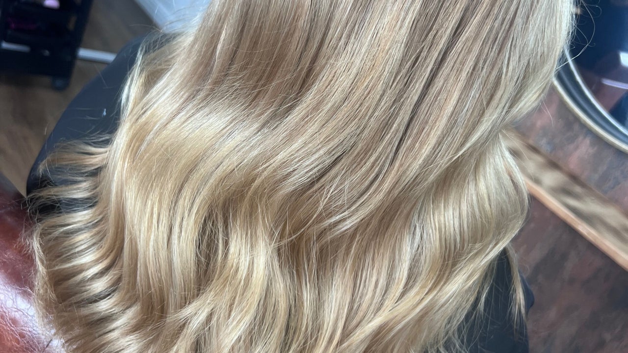 70fa54dc-128c-4b44-bab5-59fe0a9dae86-unhidden-gb-england-ossett-wakefield-fresha-1351324