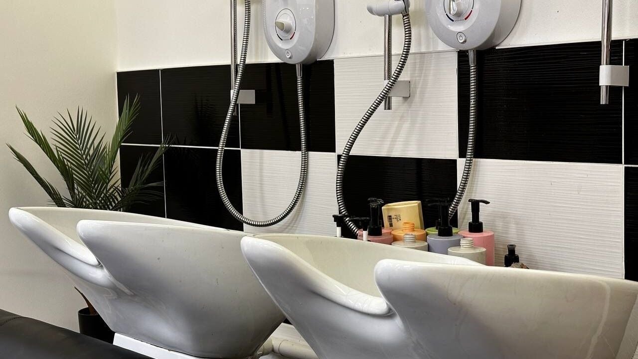 7316fff1-8e9a-48f4-8f11-23788d0c3124-pixal-rosehairdesign-gb-england-swindon-rodbourne-fresha-5817600