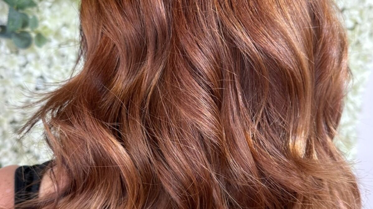 7486001b-5501-4a8e-8b01-762eb6d3ee40-sapphirebluhairandbeautylimited-gb-england-norwich-drayton-fresha-1590284