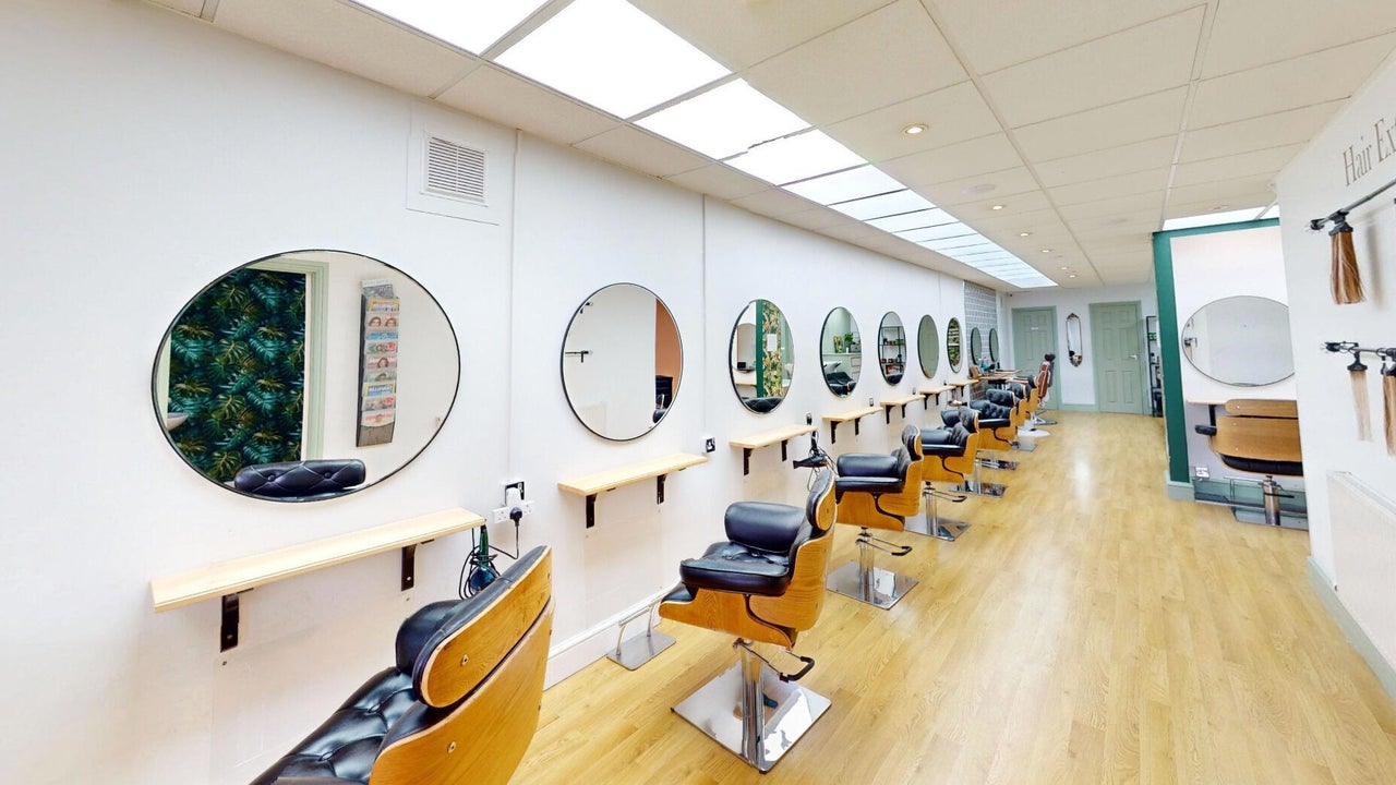 7873067d-9c37-4f18-903f-6aefe7550a6b-auburnhairbeauty-gb-england-barnham-fresha-4743885