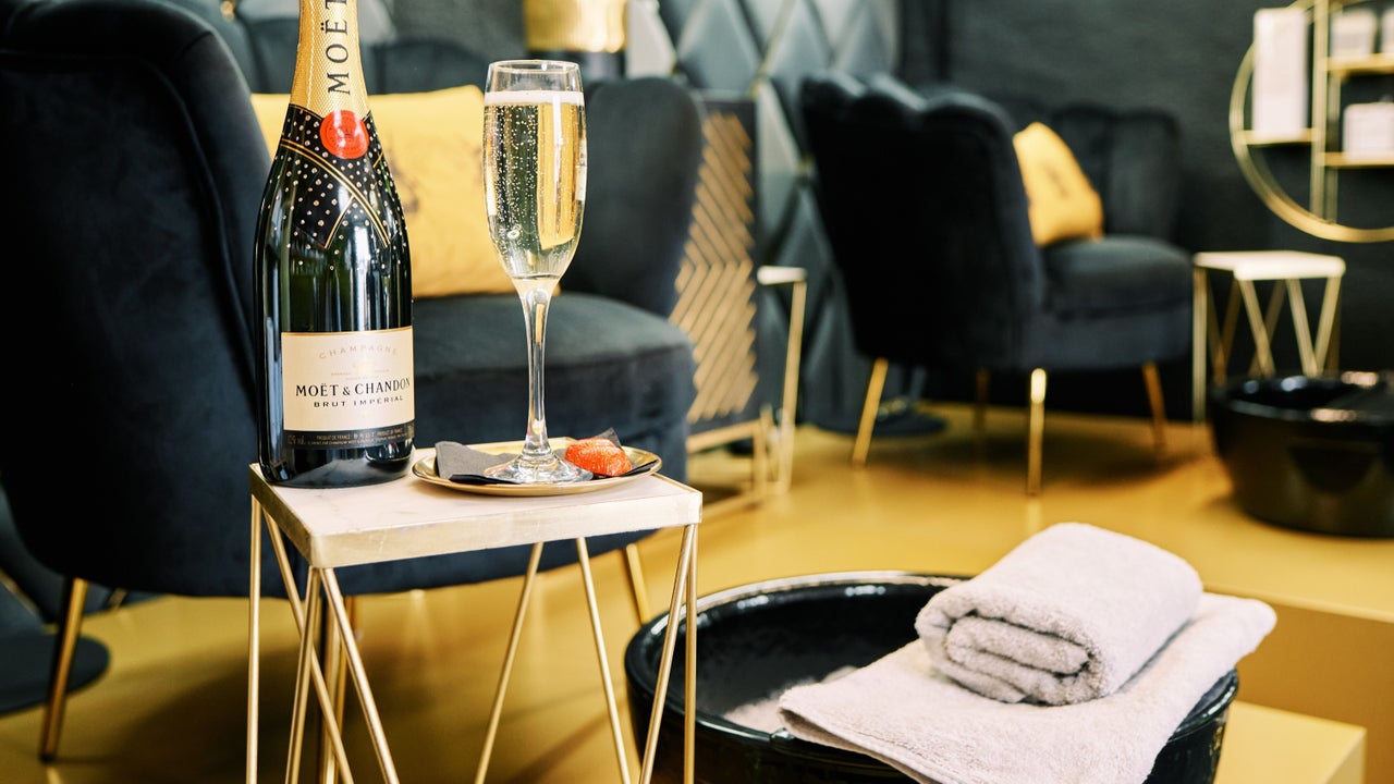 7ce21486-1b53-4e17-8ce2-9d1a6738a0cb-9007497