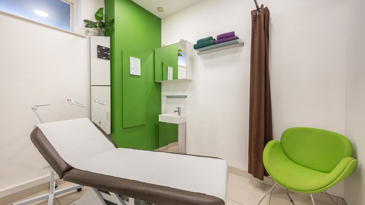 807b60d1-1b8a-4833-81fc-58ad68ad954f-vidahairbeautythebrewery-gb-england-romford-fresha-1061333