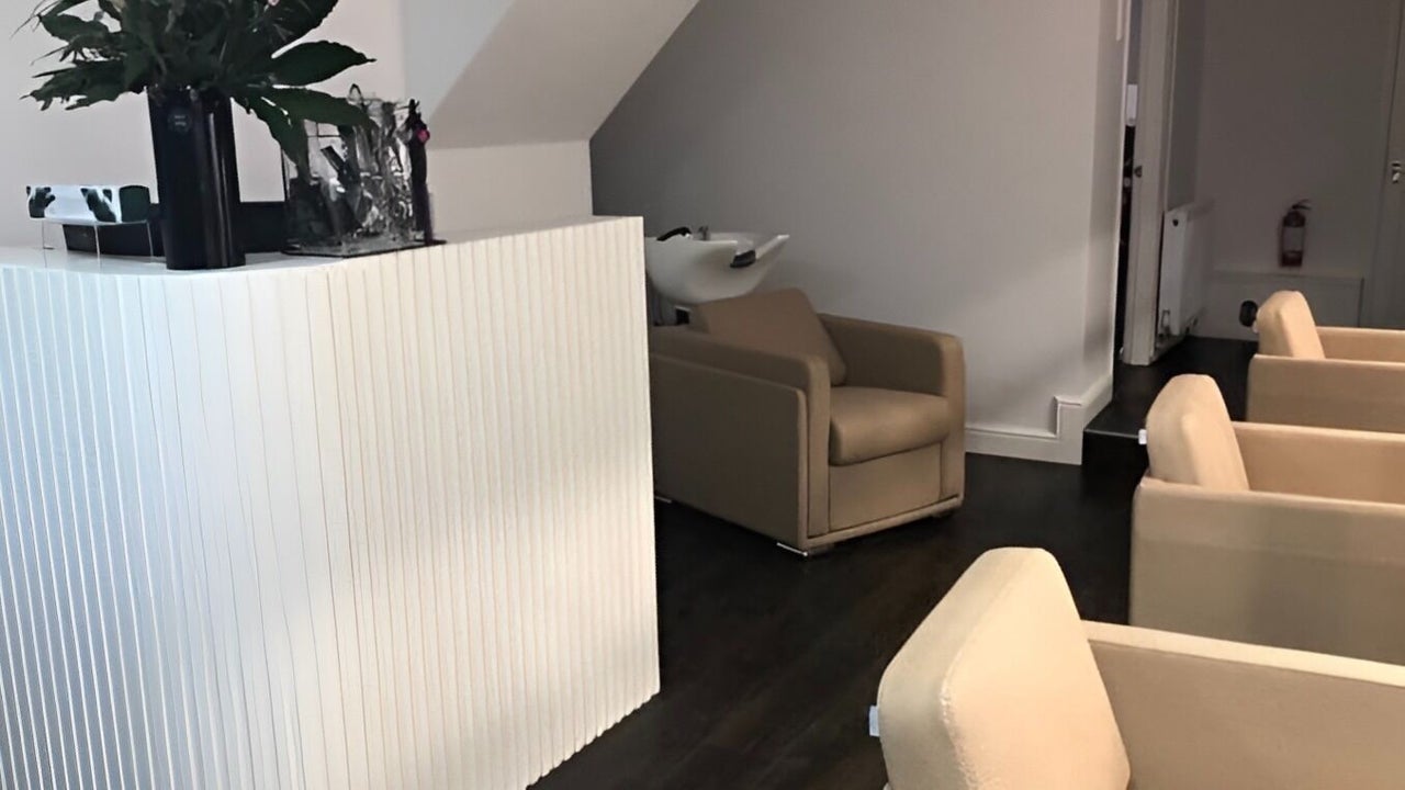 827346e0-b551-4483-9a74-aca34228e576-thesalonholt-gb-wales-holt-fresha-2478393