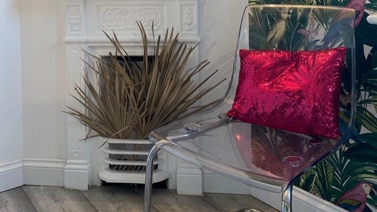 834cb00d-8417-4c03-bbd5-2506c3e9c531-4331003