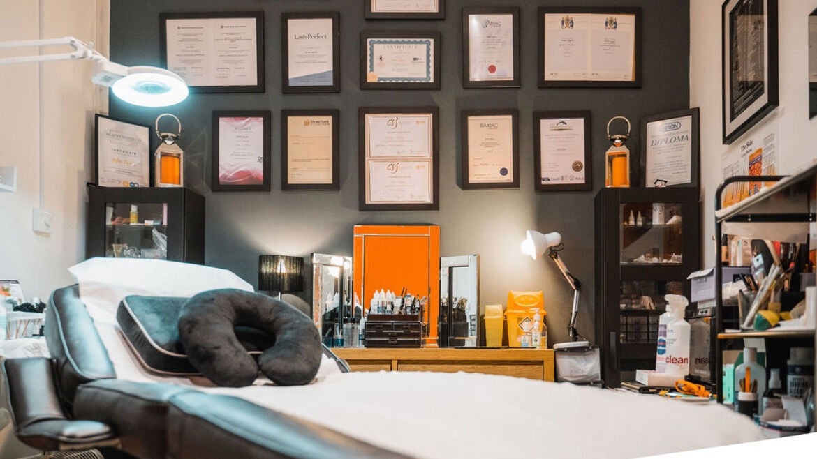 86eab70d-dadc-47e4-bdd3-acaf67ff475f-3323243