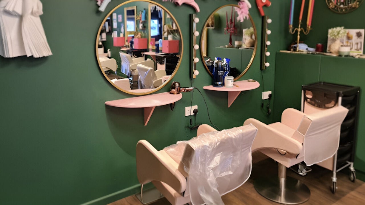 87a9f933-e951-4ec3-80e6-0740ffe1daa3-beardandblow-gb-england-romford-fresha-1344608