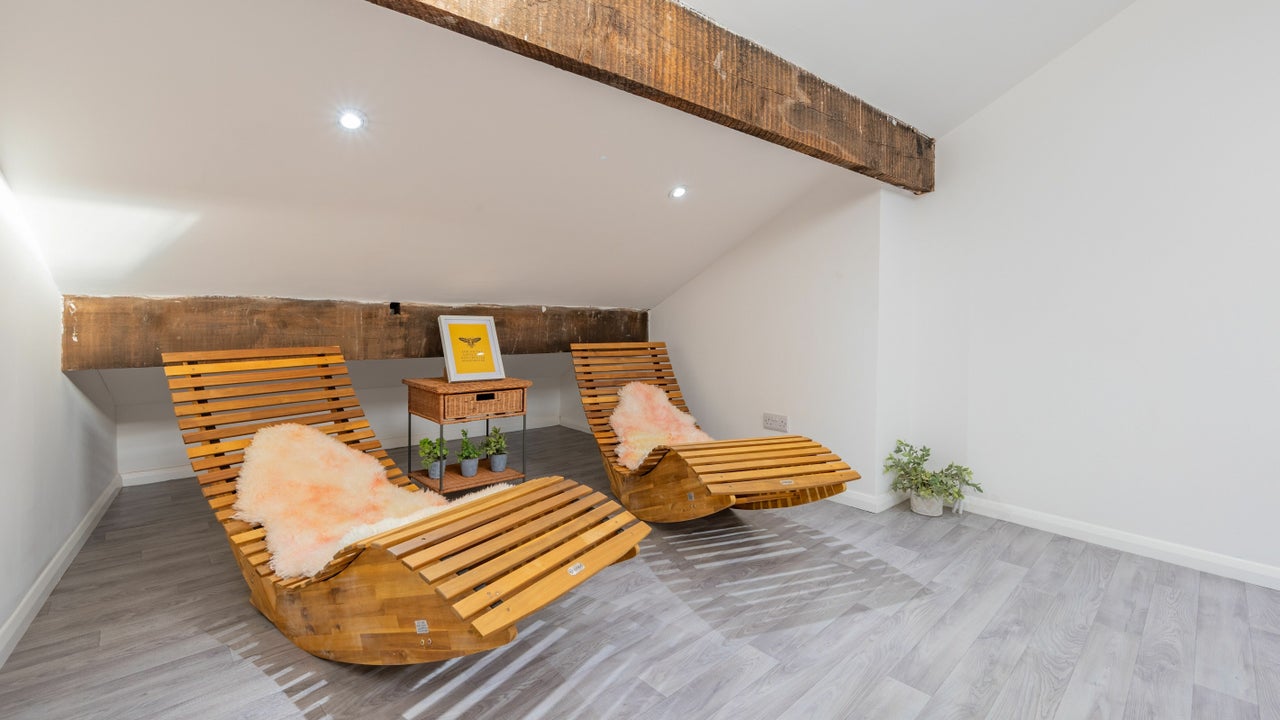 87f17caa-f736-433e-85c1-772853a7e583-radiatehealthbeauty-gb-england-stockport-greatmoor-fresha-9442417