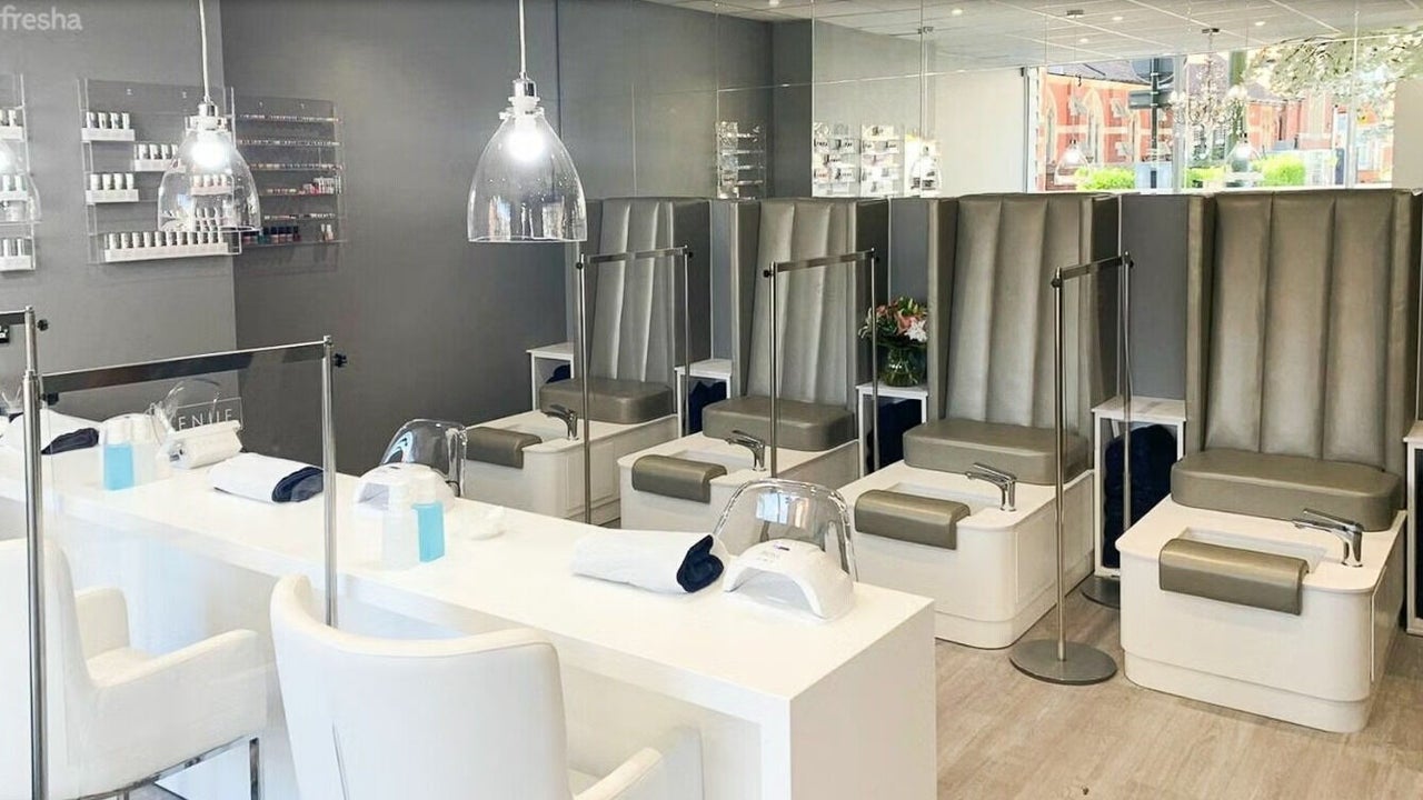 8c8e8f34-38ed-4092-a145-054593a97ad2-thevenuesalonwestbourne-gb-england-bournemouth-westbourne-fresha-3657112