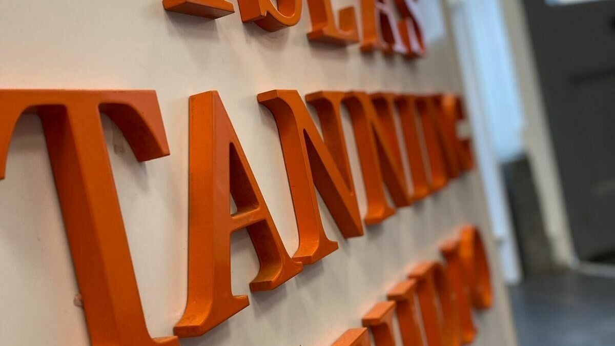 8d0a411e-134d-41b4-8606-1c26ea67dc8e-7021822