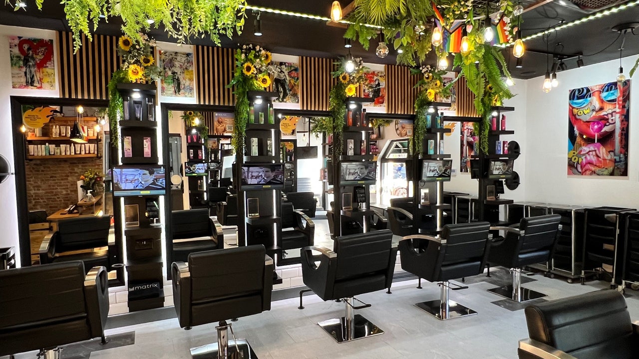 8f6ddb35-96a8-423d-9a9e-fab6ee129c9d-thehairloungebensonscourt-gb-wales-chepstow-fresha-2134302