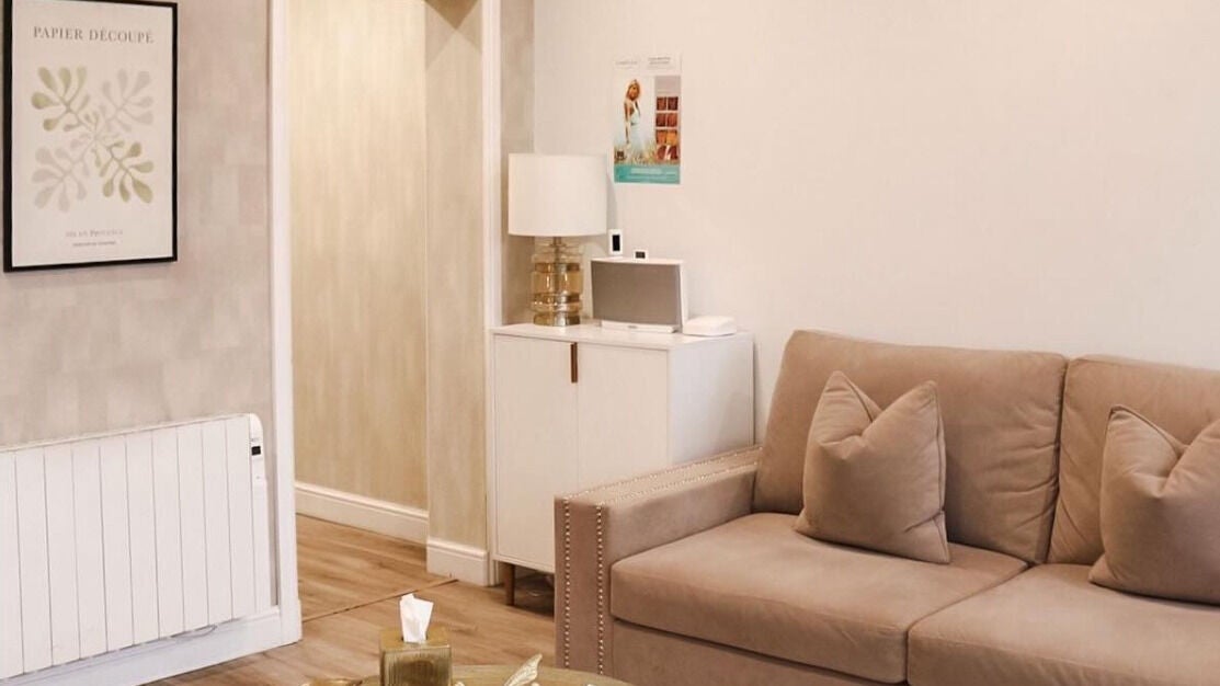 907aa615-2ed0-4042-b93f-a9bb5afbead4-hannahmccoyclinic-gb-england-liverpool-aintree-fresha-7444410