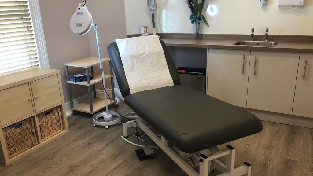 914e9717-c188-4404-a56f-068fc2efb8d3-cheshirelasersclinic-gb-england-middlewich-fresha-8629948