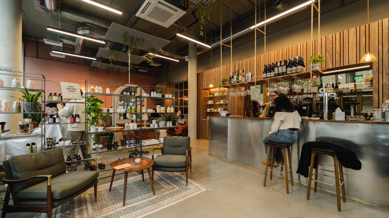 92c57dcf-4aa2-4c72-9dd6-18390889524c-3802039