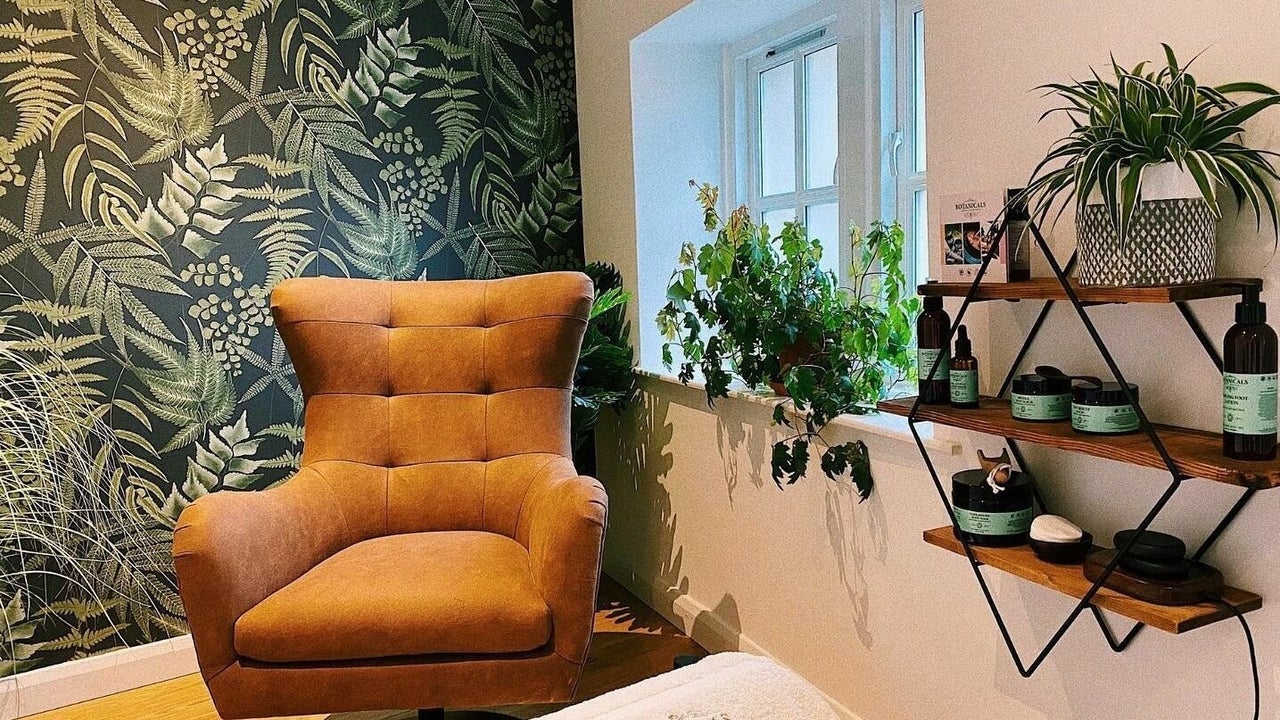 97a93d63-8182-4526-93b2-e659eda21420-botanicalsbakewell-gb-england-bakewell-fresha-1841621