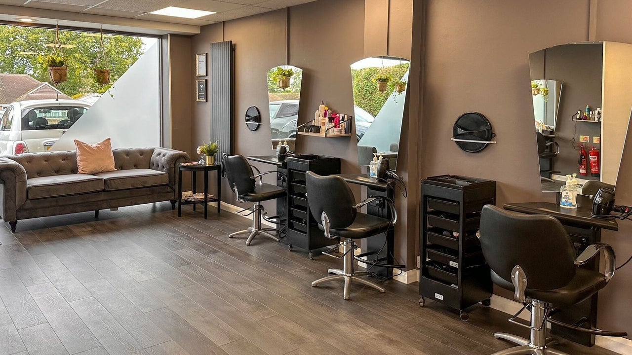 99c3b5ba-66b2-4029-8ffa-48c594c6fac3-headkandihairbeauty-gb-england-eastgrinstead-fresha-7377170