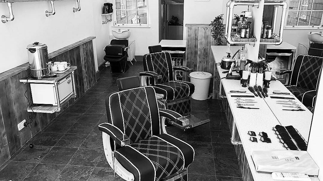 9ad26efc-7993-432b-a59a-02eb9a248e15-forestbarbers-gb-england-totnes-fresha-3694905