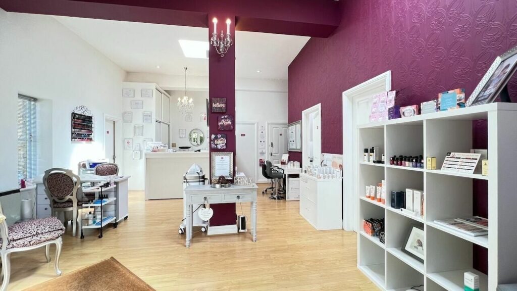9b4c024e-3eb1-4d49-b0b0-82b493f95151-csaestheticsltdthebeautyroom-gb-england-beaminster-fresha-3212090