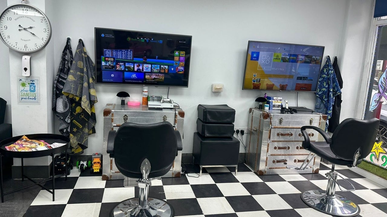 a0393f43-4d5a-4d14-8a6a-fab1b7d8db07-2733069