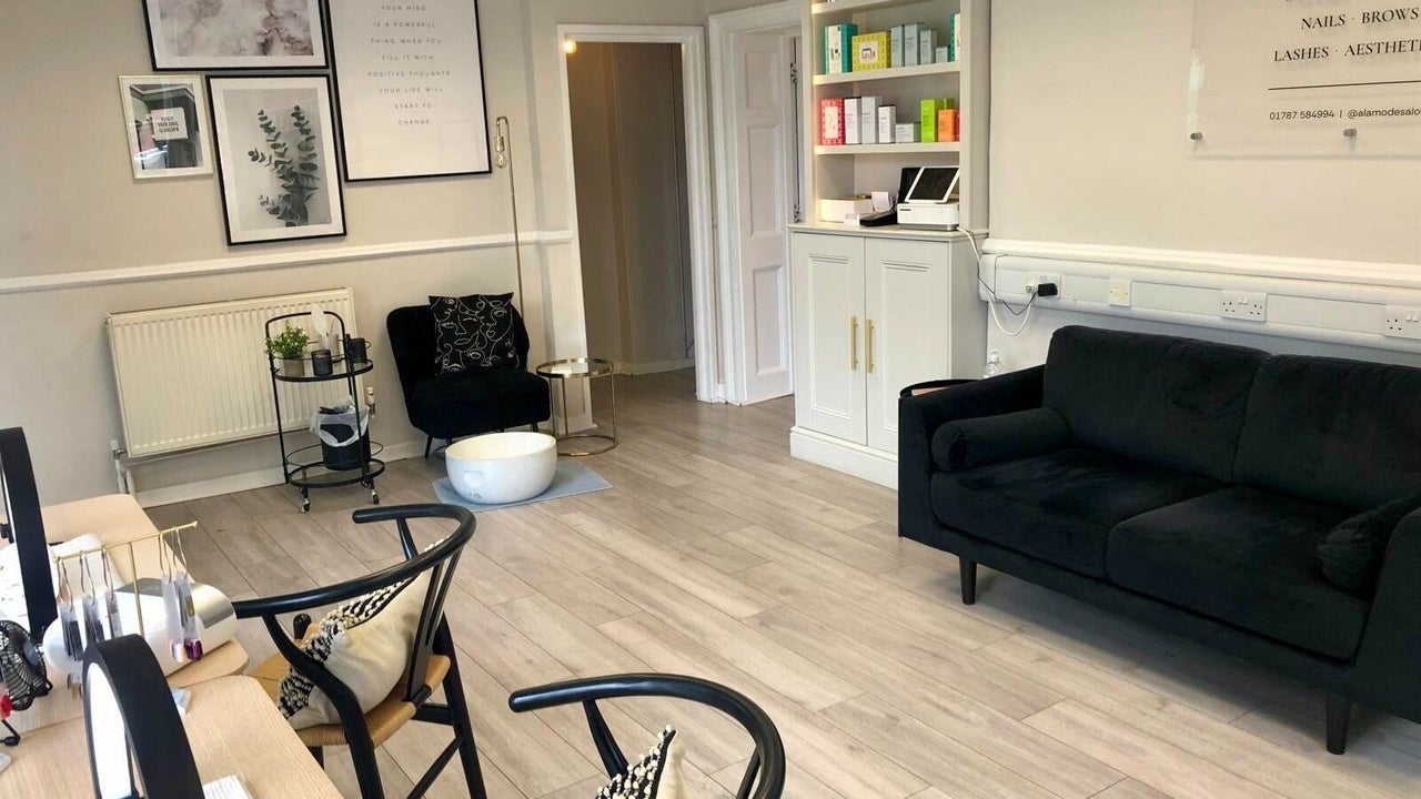 a53cd84a-c609-4db5-8f2d-233119367a01-lamodesudbury-gb-england-sudbury-fresha-3270739