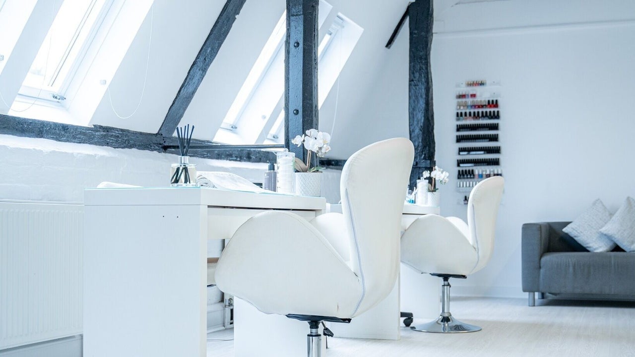 a560a243-cd43-41ec-8fa2-02795541ce46-theshiresalon-gb-england-ware-fresha-8929872