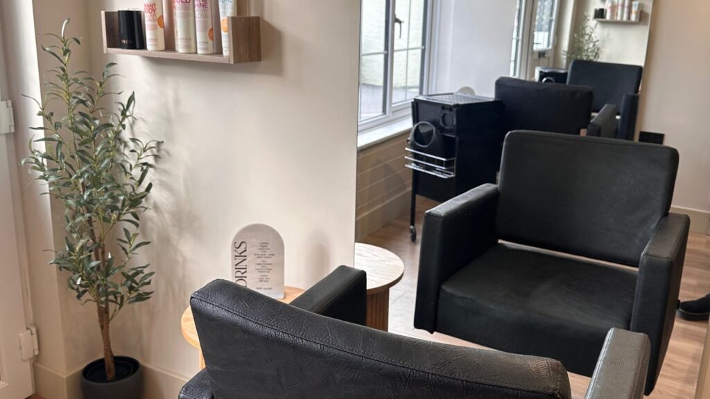 a60096be-6105-4bcb-a3ac-07003e75e805-ninehairlounge-gb-england-saintnewlyneast-fresha-2232519