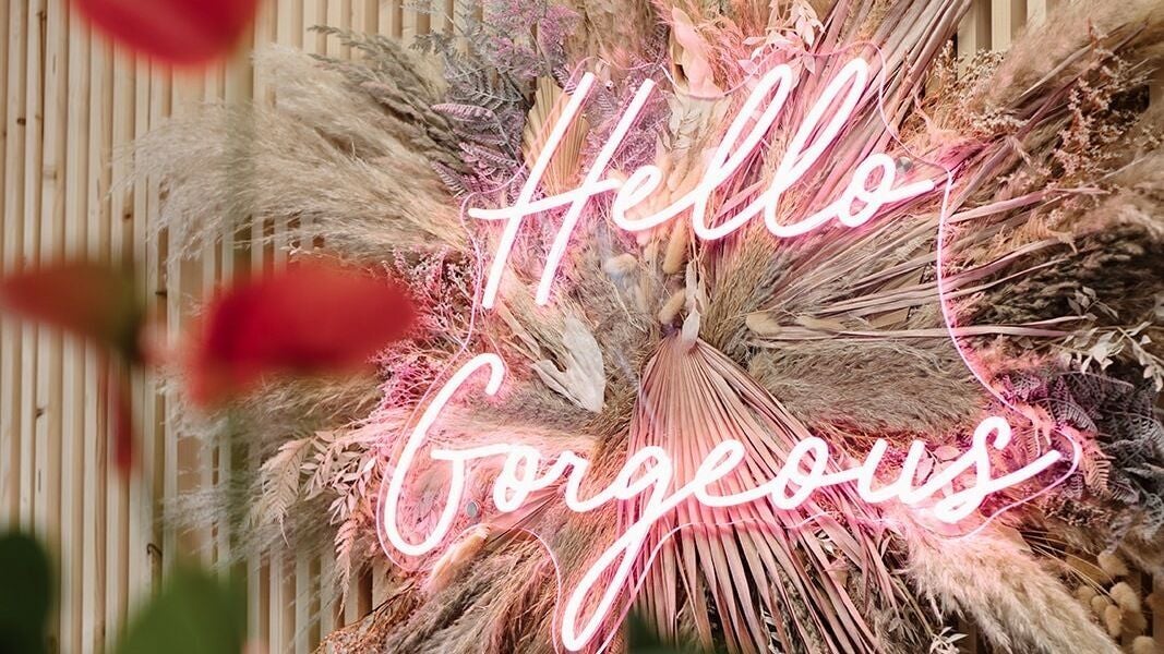 adff9eaa-b56f-4b5c-8b8c-af32356d79e2-laurabellsalon-gb-england-falmouth-fresha-1148631