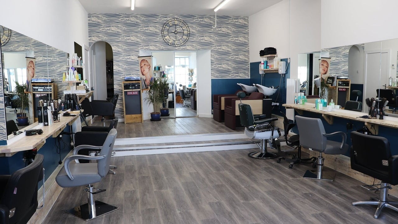 ae94cb96-f5f7-448d-9b8f-6712b43e0351-frasershairstudionailbar-gb-england-newquay-fresha-5866602