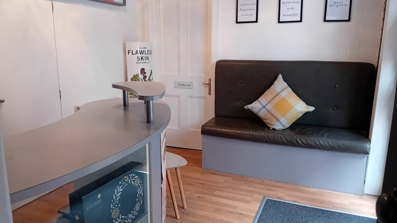 b10762d3-6437-4806-9cc1-f3fdb260e3bf-beautyatsolo-gb-england-carlisle-fresha-9126455