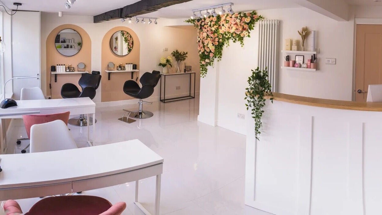 b165ba2a-8773-42dc-a74f-e6e59beb4a88-allurebeauty-gb-england-quorn-fresha-5140354