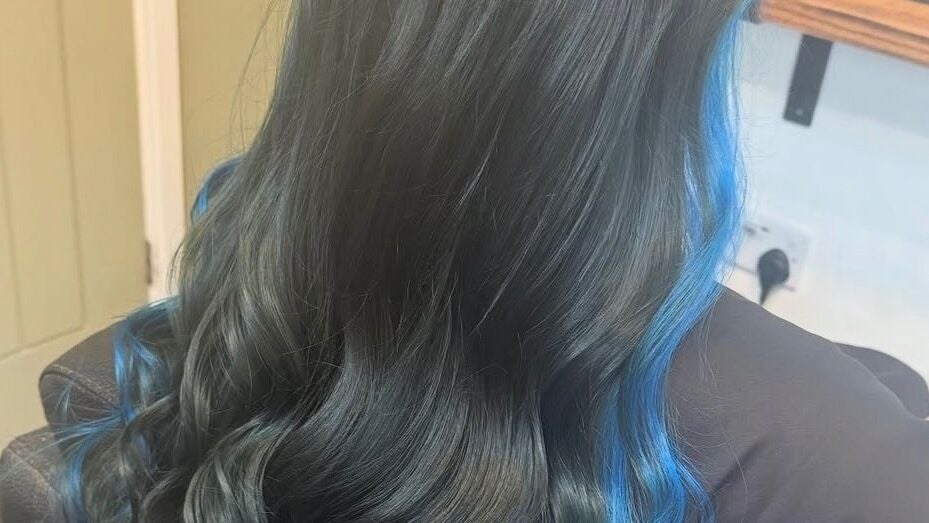 b1e89ada-ad6d-49d1-bf10-3ee149bb8690-thehairexchange-gb-england-blunham-fresha-7059224