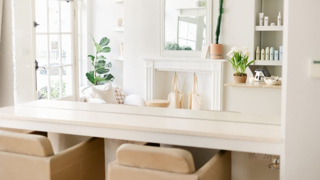 b4b00b74-1b96-458f-aff7-a3171ac912ea-12trimstreet-gb-england-bath-fresha-6986961