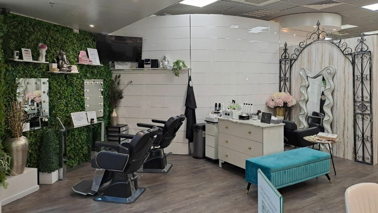 b665a7e7-56bc-4718-9d5c-e1e6da98aed6-coverbeauty-metrocentre-gb-england-metrocentre-theforum-fresha-2220803