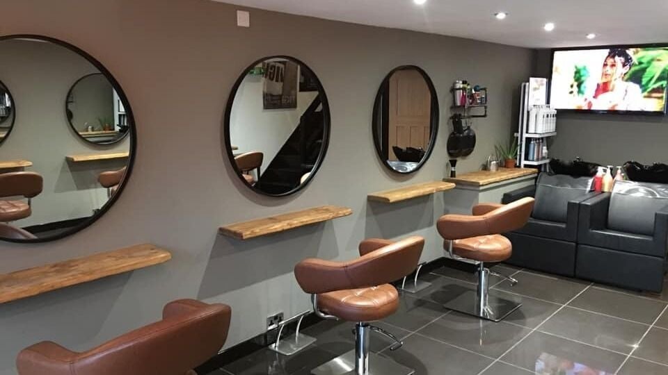 b8410525-0f69-46de-81b0-57a4cd20436f-9659027