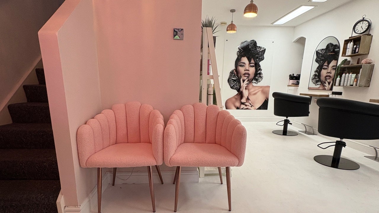 b8f177b1-9208-4e57-a2f5-3cb14478d515-shelleylanesalon-gb-wales-aberkenfig-fresha-5594828