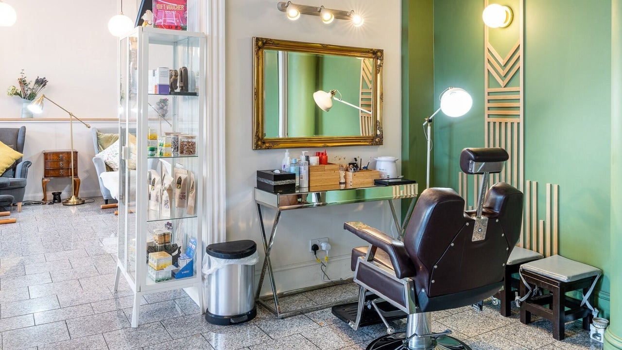 ba41e570-8b1a-406c-abfd-5554a9ebf39b-thaimaneefinchley-gb-england-london-fresha-2566379