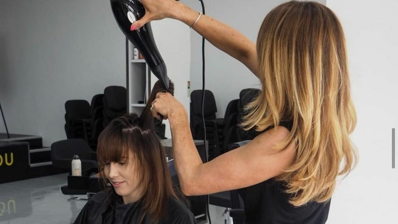 ba5ee810-f2a7-4197-93b0-d106f439d7ac-lazaroucardiffcastlehairsalonextensionsbarbers-gb-wales-cardiff-fresha-4030578