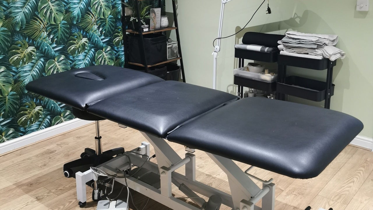 baa337b5-cef6-4475-a1ab-4dbac3e9ecff-onestudiohairbeautyltd75norfolkstreet-gb-england-kingslynn-fresha-5516370