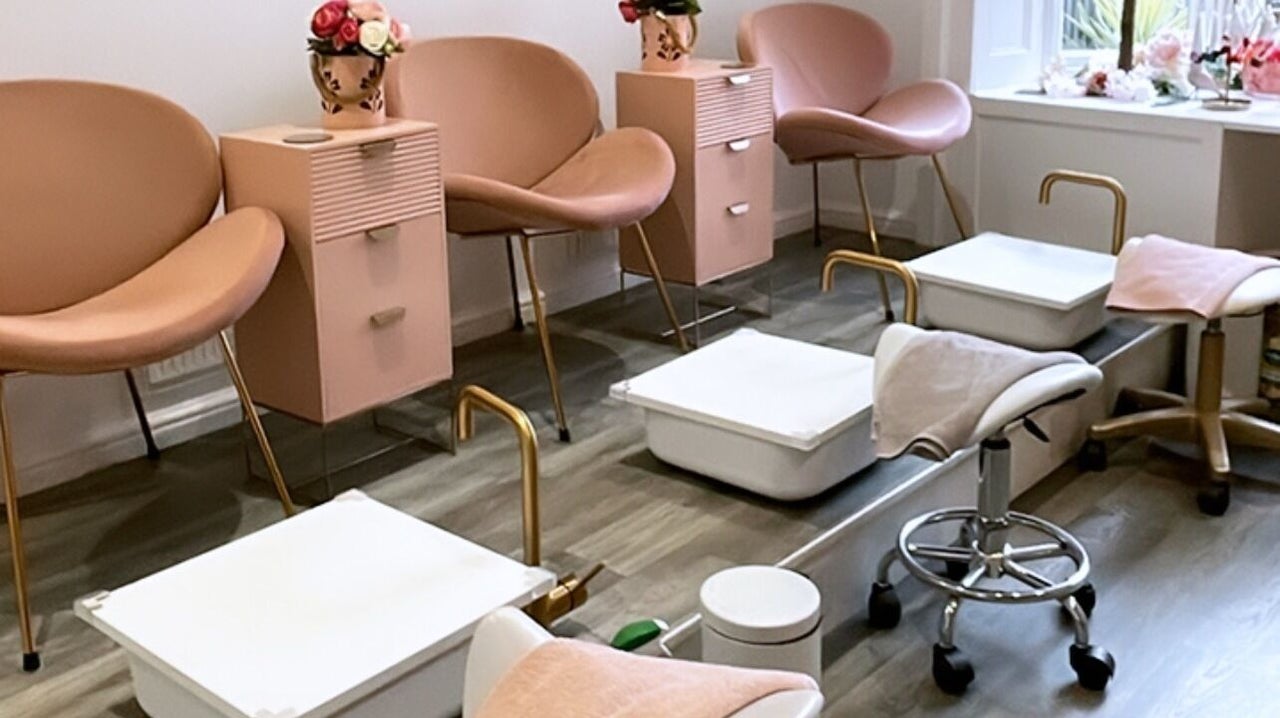 bb093396-b0d8-4ba8-90a1-21be1780be9c-totallypolishedtadcaster-gb-england-tadcaster-fresha-6757803