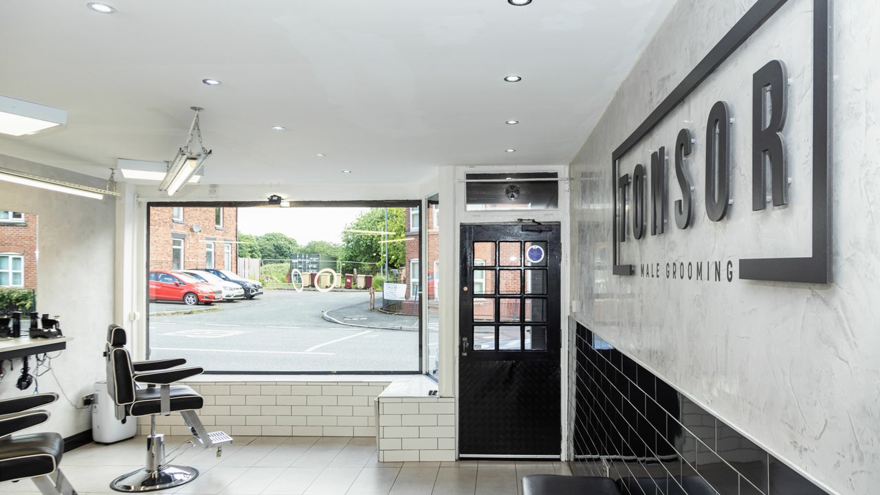 bd23ce0e-0c0b-49a5-a0a1-06ea6911b36f-tonsormalegrooming-gb-england-westhoughton-fresha-9844053