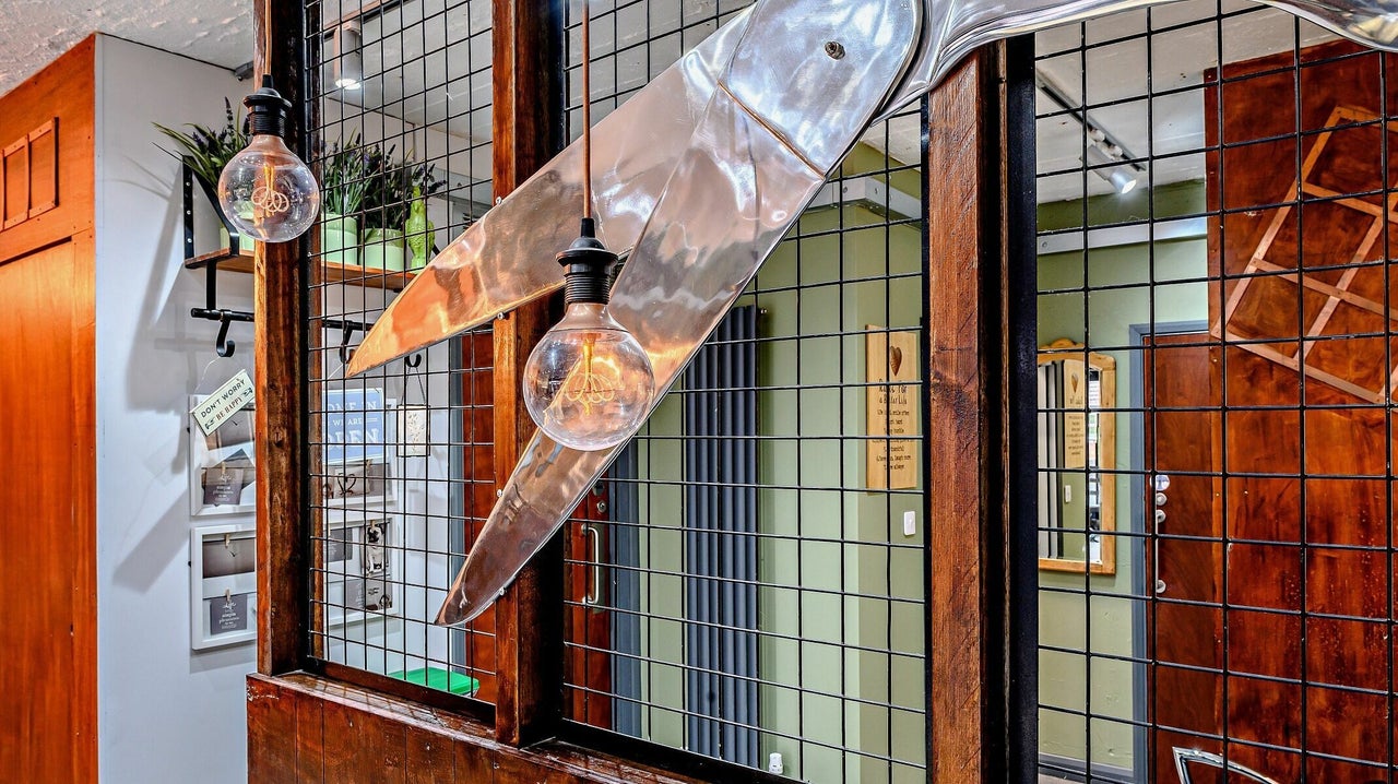 c06fdde0-db5e-475c-a1c8-ef9a8736d7d9-2762326